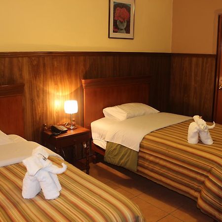 Hotel El Tumi 2 ワラス エクステリア 写真