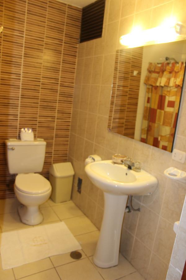 Hotel El Tumi 2 ワラス エクステリア 写真
